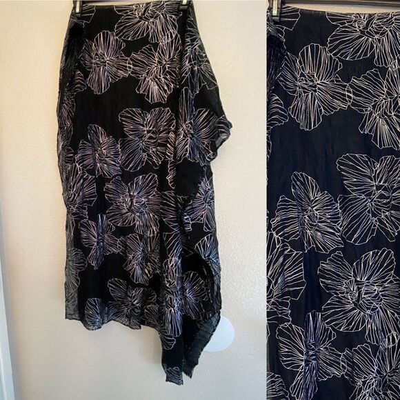 Calvin Klein black floral silver Print Scarf semi sheer lightweight muslin 28x70 - Picture 1 of 7